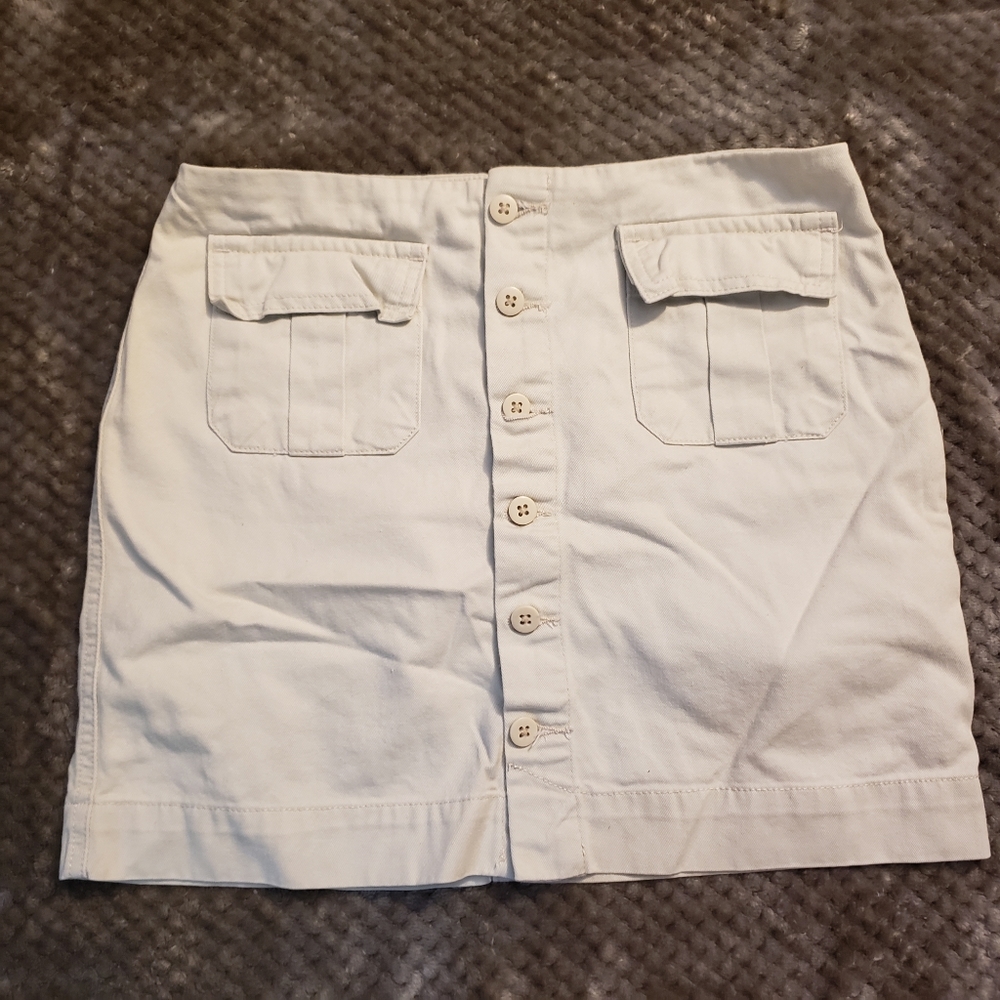 GAP skirt